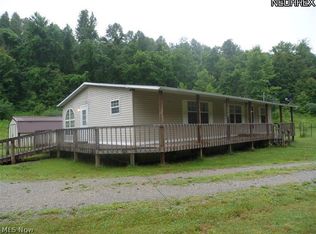 8415 E Reinersville Rd NE, McConnelsville, OH 43756