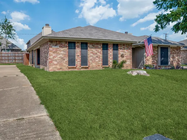 6913 Sierra Dr, North Richland Hills, TX 76180