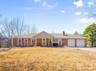 10204 S Corn Rd, Lone Jack, MO 64070