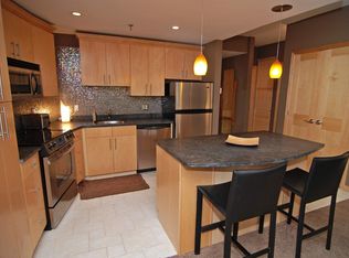 3151 Dean Ct APT 402, Minneapolis, MN 55416