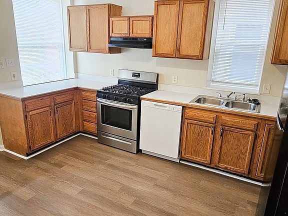 5th image of 3005 Osage St