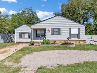 653 E Apache St, Tulsa, OK, 74106