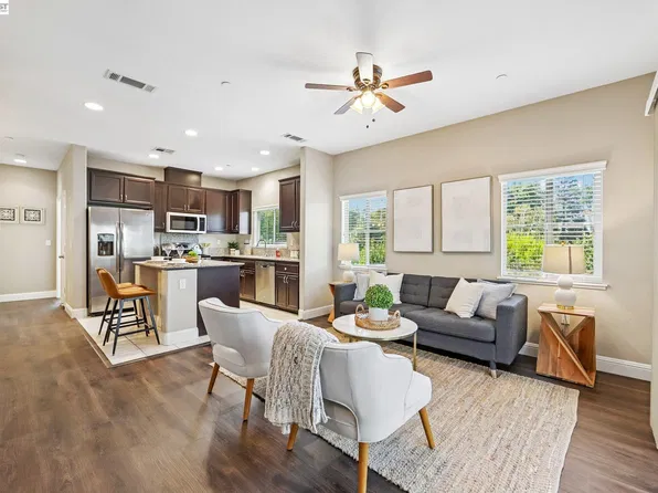 1252 Detroit Ave #5, Concord, CA 94520