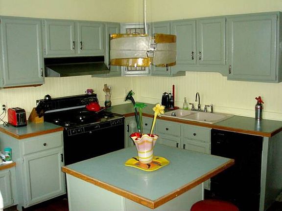 Great Place to Entertain