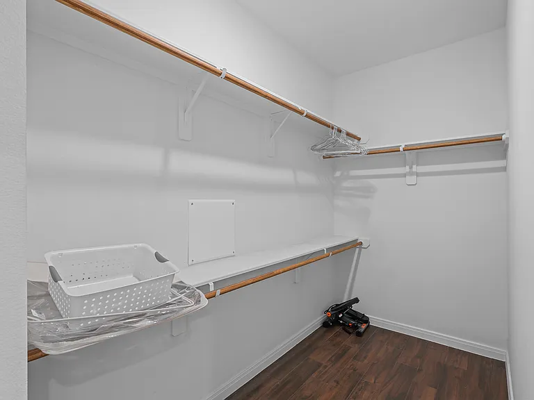 3437 Shelby Cir — Photo 23