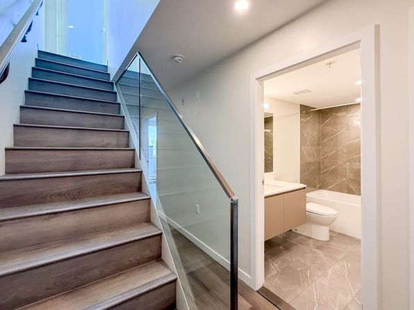 3 bedroom rental in Vancouver — photo 24