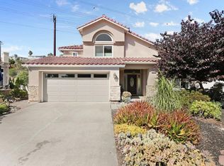 9481 Deanly St, Lakeside, CA 92040