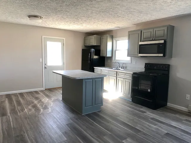1441 Peachtree Dr #1441 — Photo 2