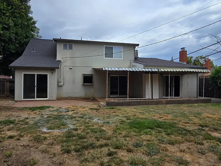 137 Anita Ct — Photo 14