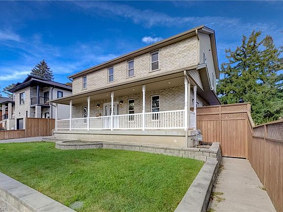 4th image of 34 Braun St