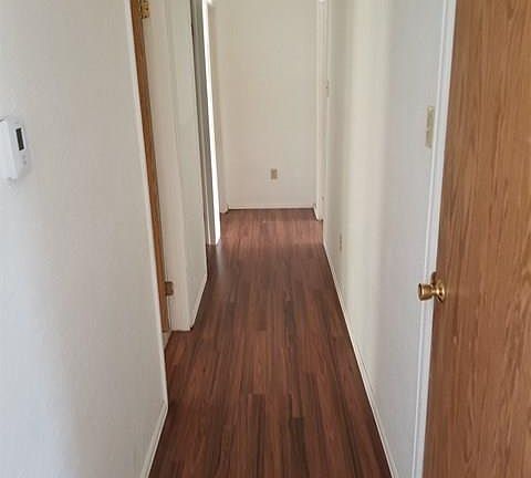 5th image of 526 Barnes Ave
