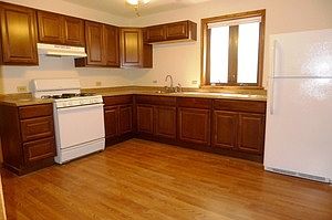 3rd image of 6243 W Montrose Ave