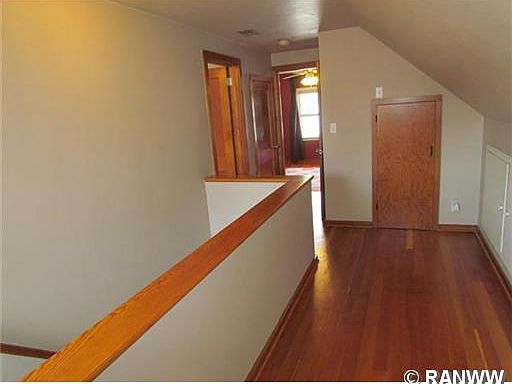 2nd image of 732 Gilbert St