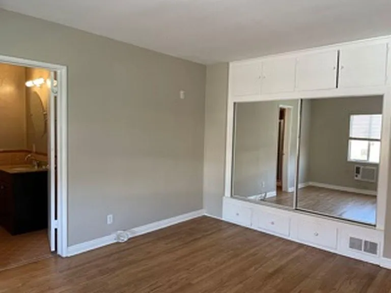 9725 Charleville Blvd #8 — Photo 11