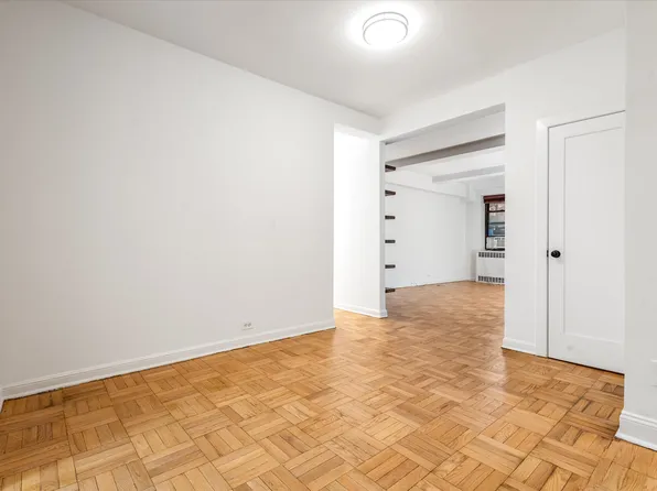 90 Park Terrace East image 5 of 33