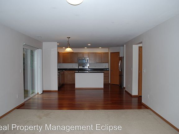 4th image of 11806 59th Dr SE
