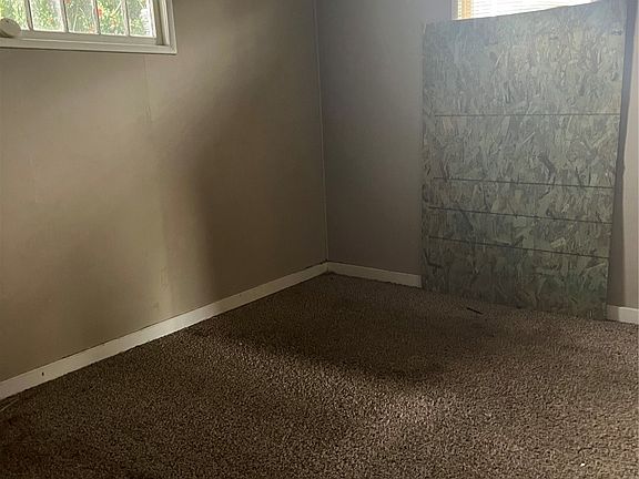 5th image of 3710 S Sheridan Avenue