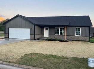 104 Southland Dr, Cynthiana, KY 41031