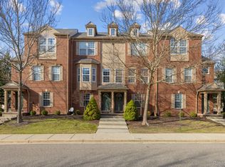 44744 Gwinnett Loop, Novi, MI 48377