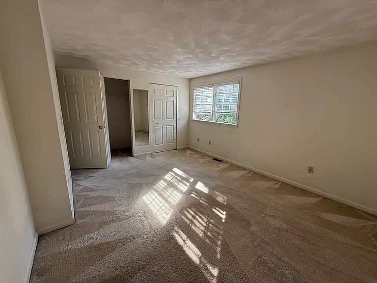 777 Middle Rd #36 — Photo 8