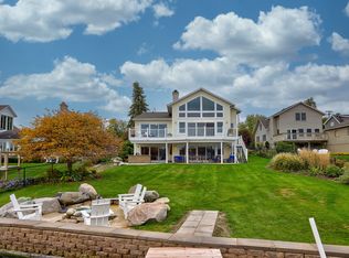 213 Barber St, Spring Lake, MI 49456