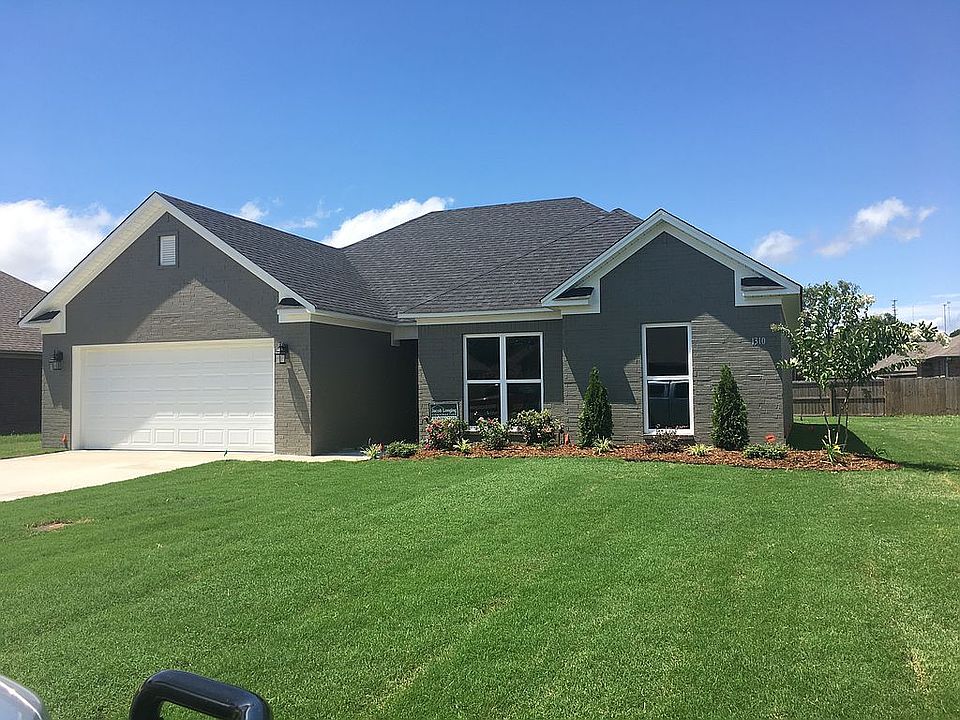 Front; fence has been added