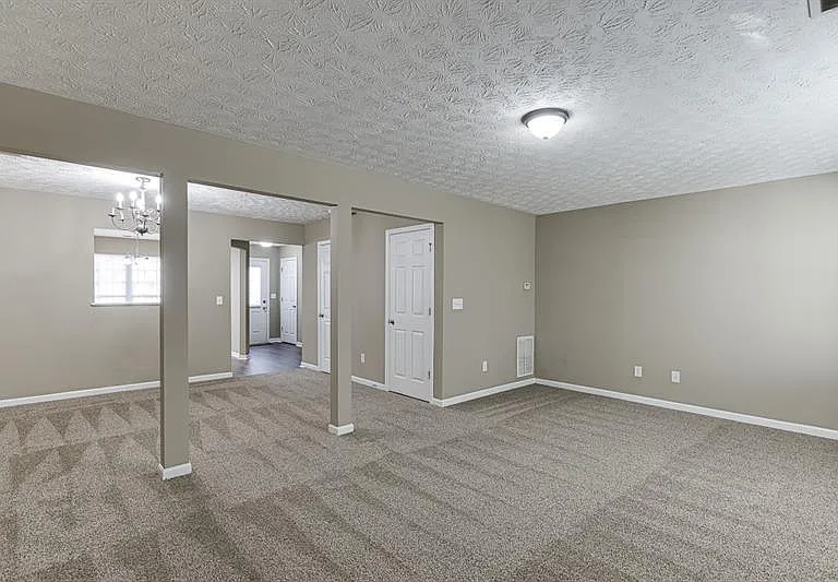 2883 Creek Bottom Ct — Photo 15