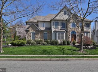 2511 Long Meadow Rd, Lansdale, PA 19446