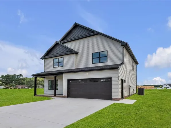 106 Copper Run Loop, South Mills, NC 27976