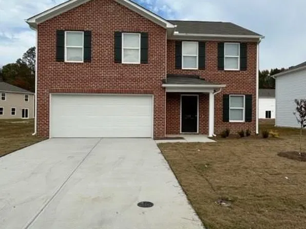 1196 Manor Dr, Rocky Mount, NC 27804
