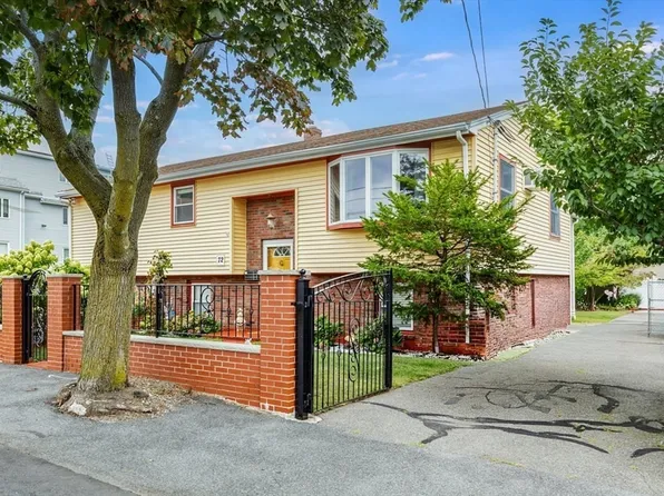 72 True St, Revere, MA 02151