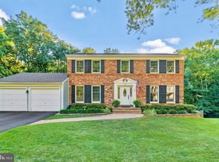 9113 Octavia Ct, Springfield, VA 22153