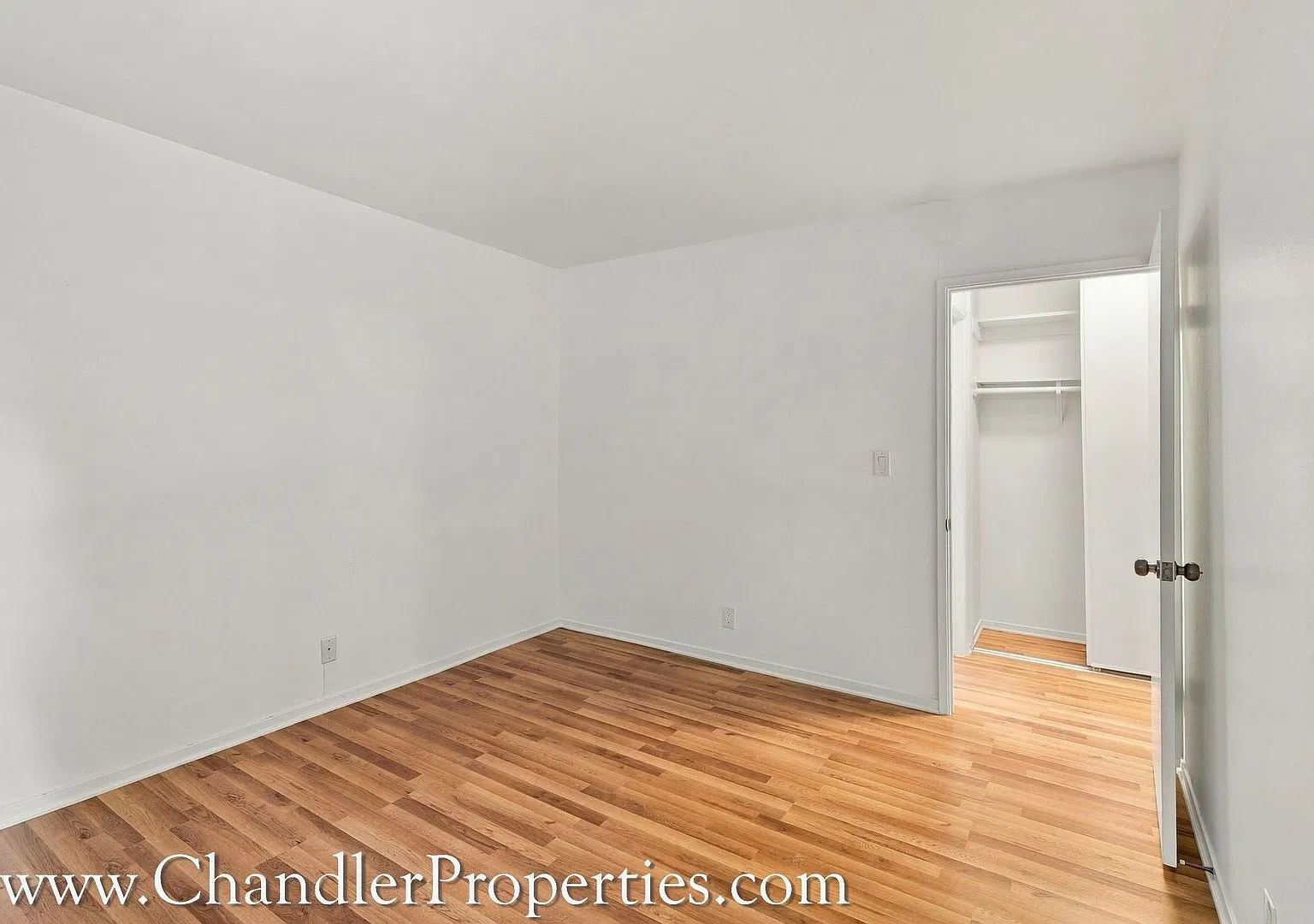 2235 Broadway St APT 4 - Main Image