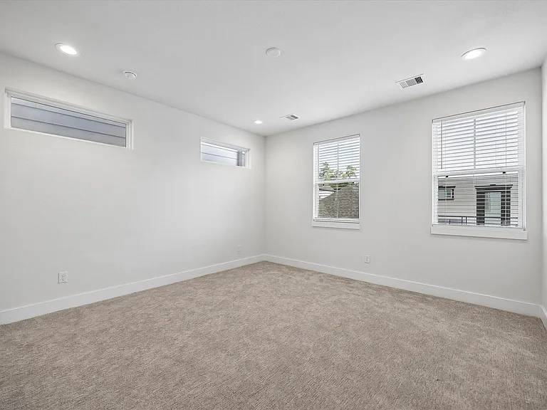 5406 Wheatley St #E — Photo 12