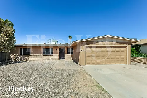 9044 N 52nd Dr Photo 1