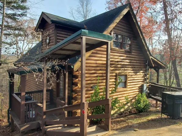 1630 Scenic Woods Way, Pigeon Forge, TN 37876