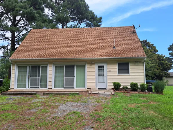 166 Abby Ln, Kilmarnock, VA 22482