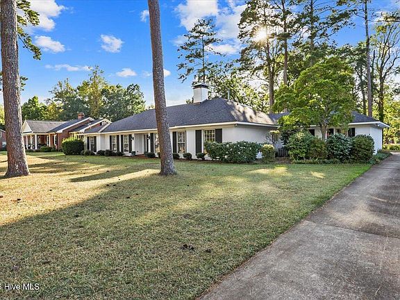 5th image of 1304 Greenbriar Road