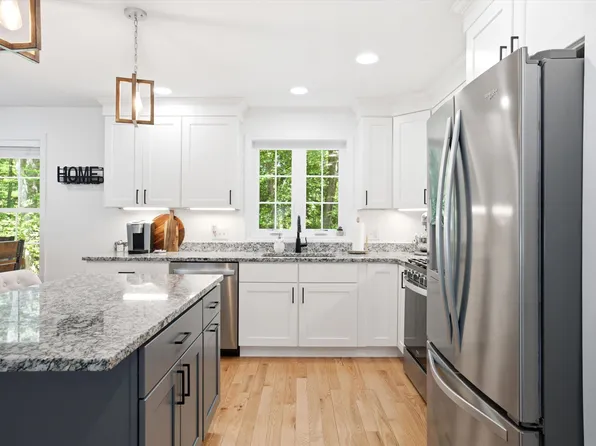 489 High Street, Boscawen, NH 03303