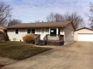 812 Essex Ln, Michigan City, IN 46360