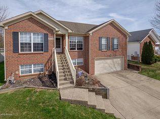 218 Woodfield Cir, Shelbyville, KY 40065