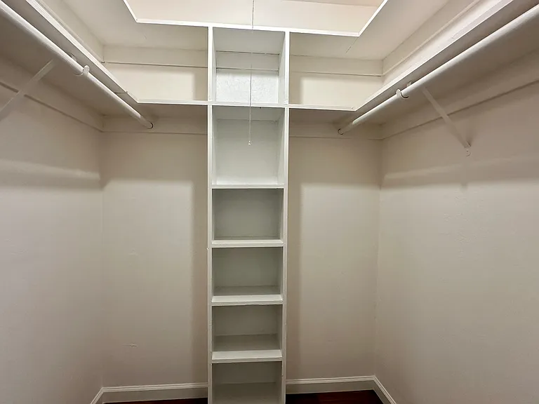675 Sharon Park Dr #110 — Photo 7