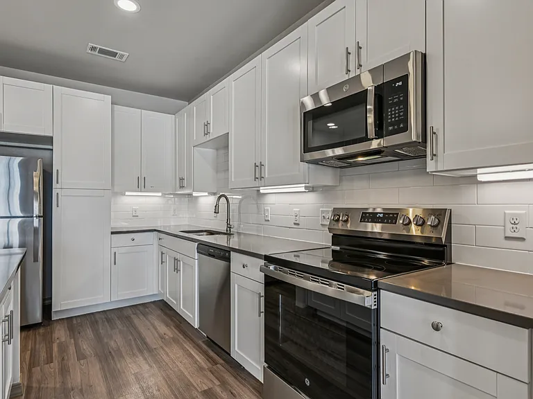 Riverside Heights Senior Living Community — Photo 21