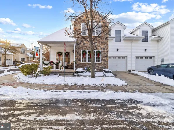 1 Osmond Way, Delanco, NJ 08075