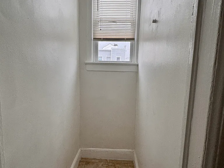 181 Princeton Ave #3 — Photo 6
