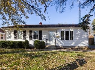 2211 Macfarlane Dr, Joliet, IL 60435