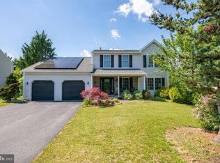 3405 Mohawk Dr, Sinking Spring, PA 19608