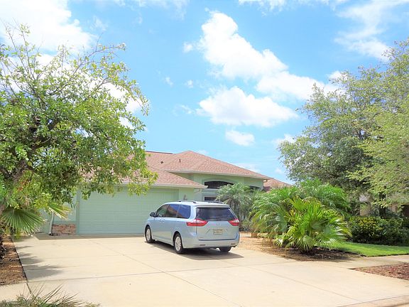 2nd image of 108 Grey Dapple Way