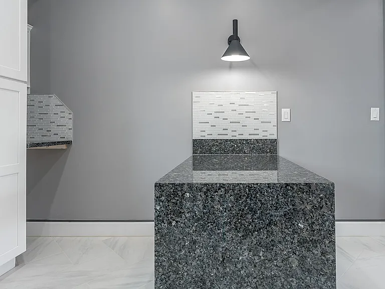 1801 Rosenberg — Photo 13