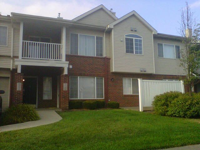 1st image of 3548 Skyline Dr